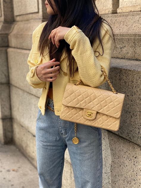 beige chanel flap bag outfit